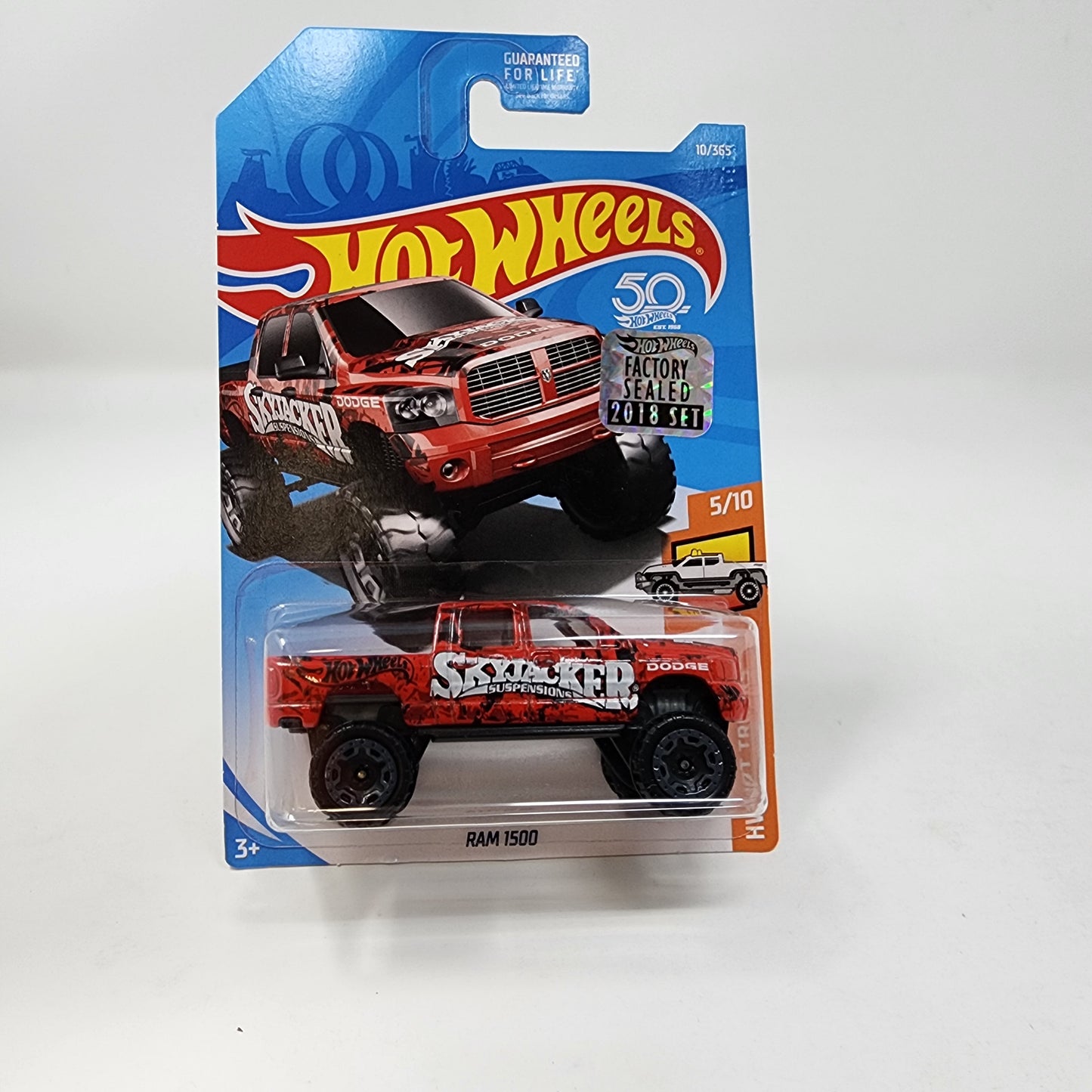 RAM 1500 #10 * RED * 2015 Hot Wheels w/ Factory Holo
