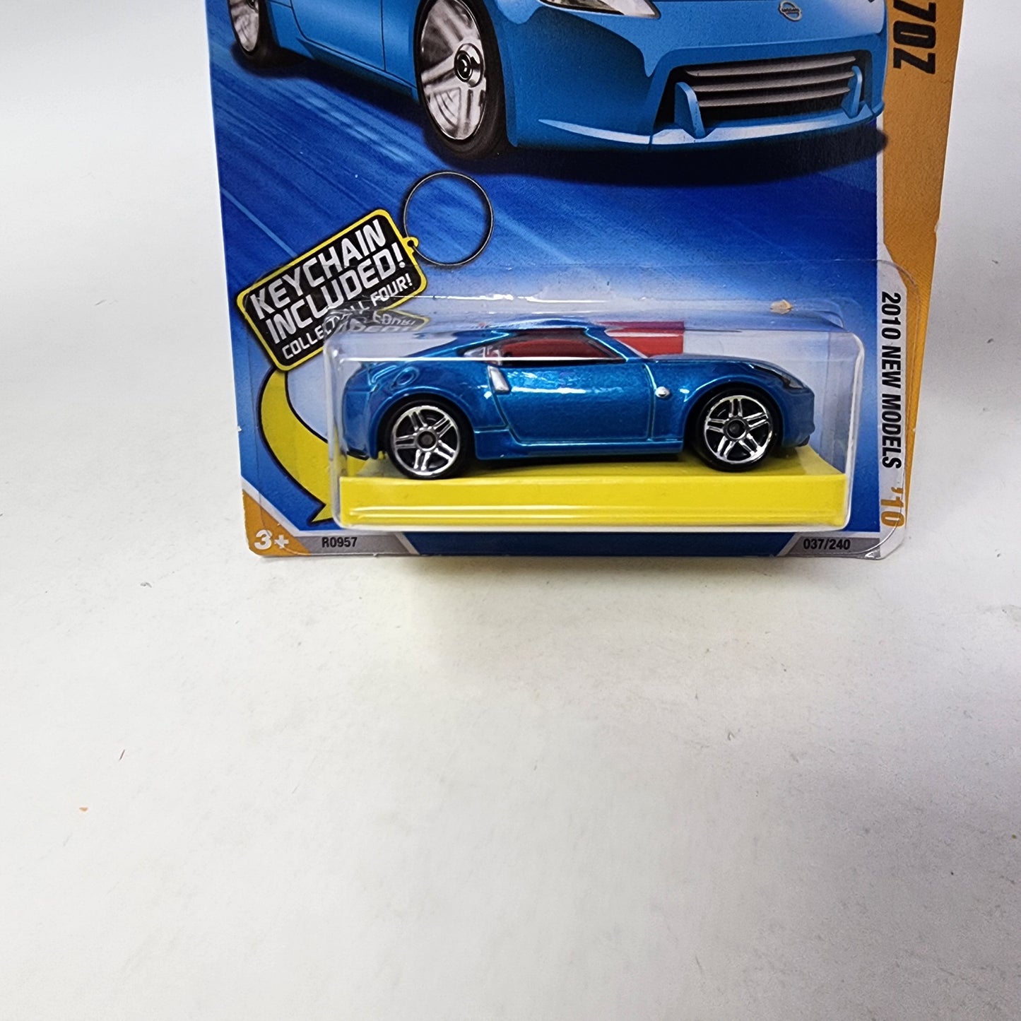 Nissan 370Z #37 * Blue * Hot Wheels 2010 Keys To Speed