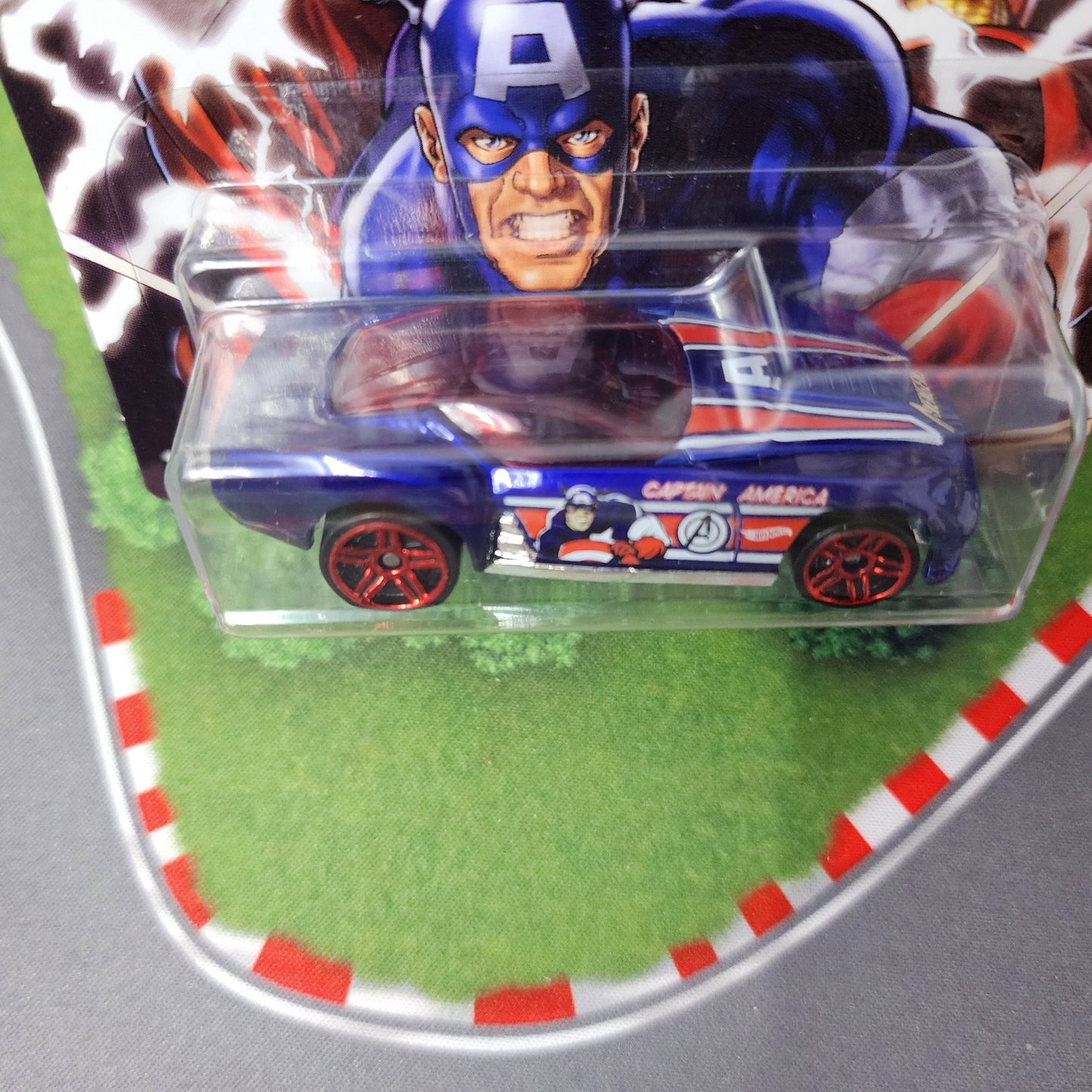 Pony Up Captain America * Hot Wheels Avenger