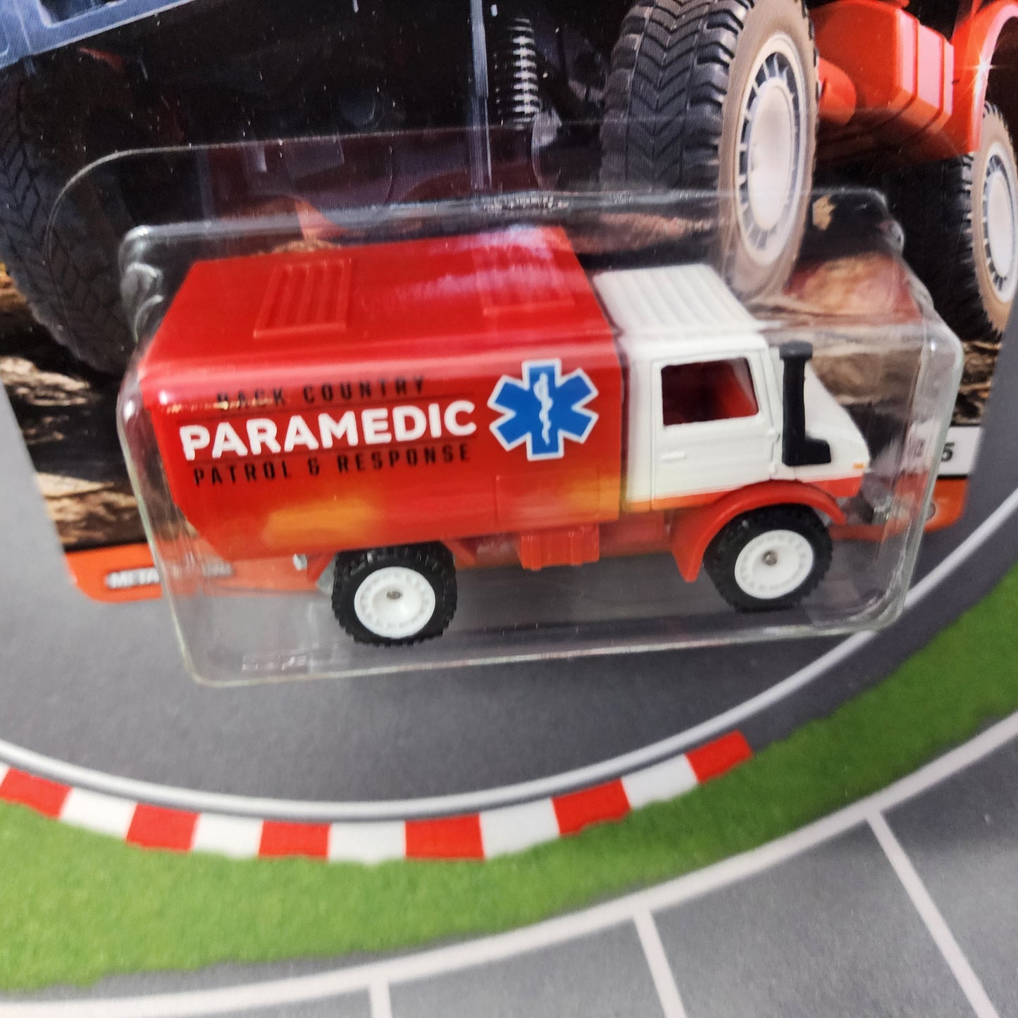 88 Mercedes Unimog U1300 * Hot Wheels Car Culture WILD TERRAIN