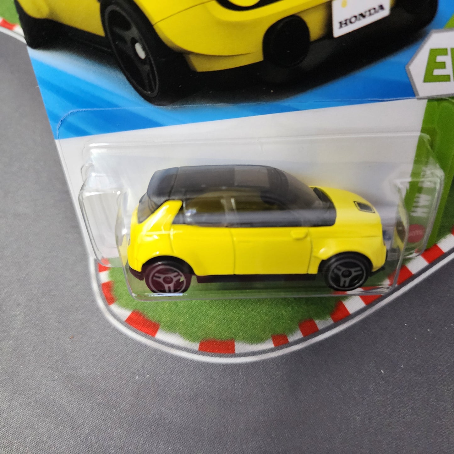 Personnalise 2020 Honda e #115 * Yellow * 2026 Hot Wheels Case E