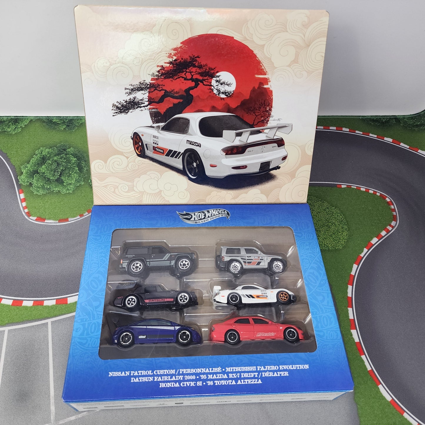 New! 2026 Streets of Japan 6 Pack * 2026 Hot Wheels Silver Series Collection