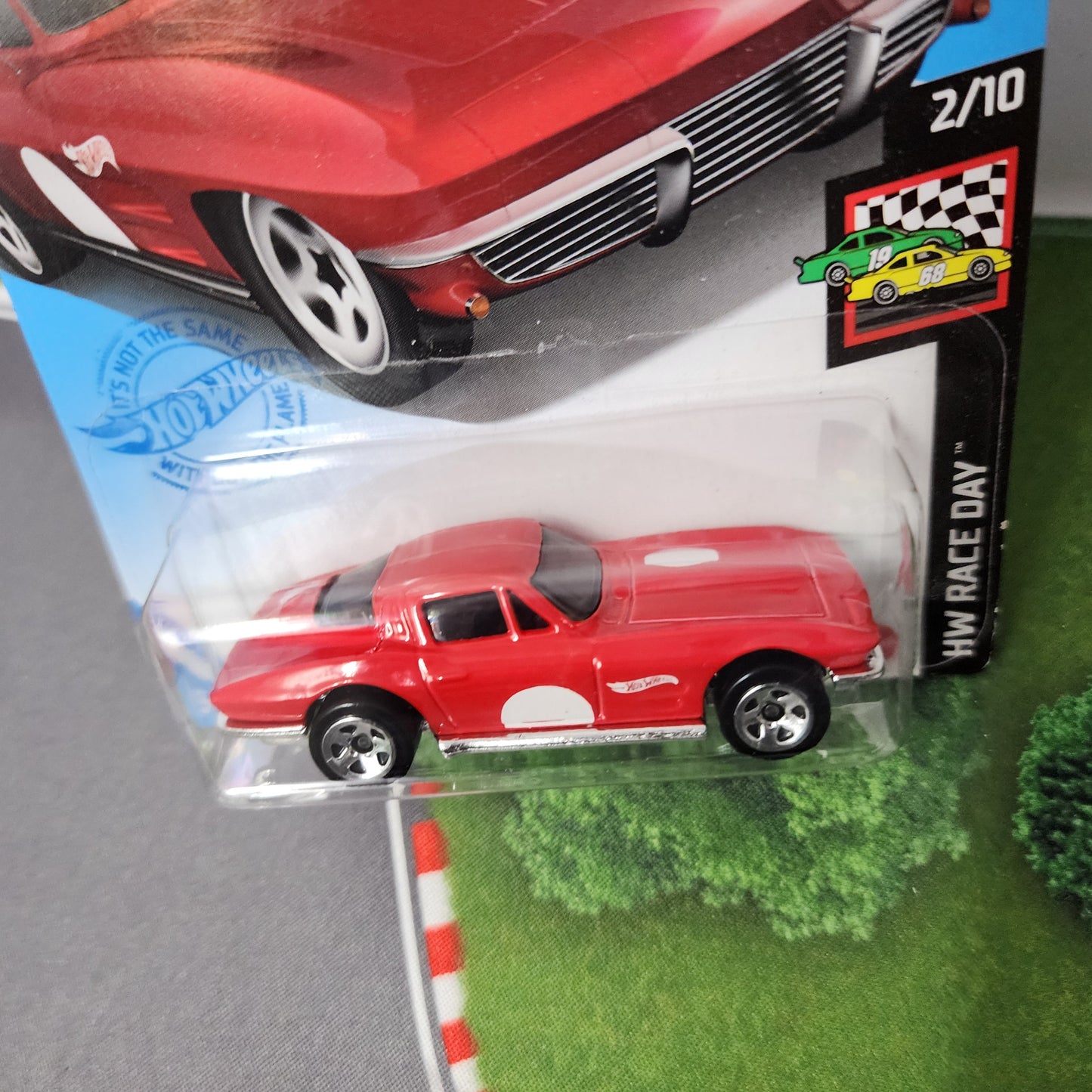 64 Corvette Sting Ray #10 * RED * Hot Wheels 2021