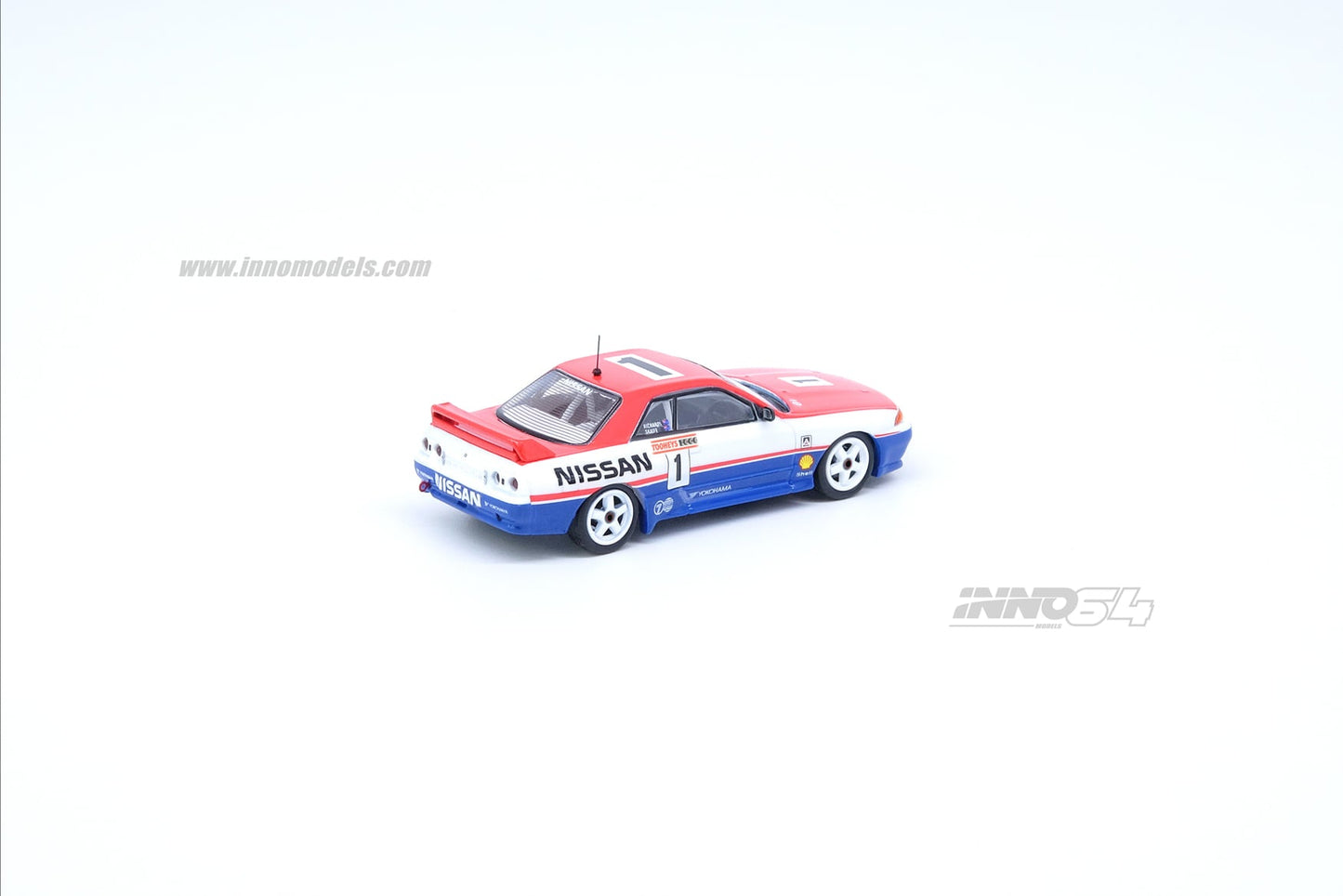 INNO Models 1:64 Nissan Skyline GT-R R32 #1 "NISSAN MOTORSPORT" Tooheys 1000 1991 Winner Jim Richards / Mark Skaife