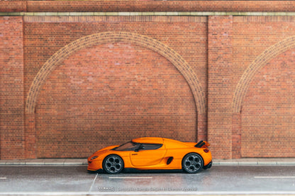 Tarmac Works 1:64 Koenigsegg CC850 in Orange