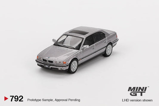 MINI GT 1:64 BMW 750IL in Aspen Silver Metallic