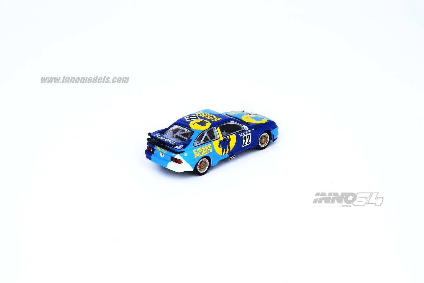 INNO Models 1:64 Ford Sierra RS500 Cosworth #22 "PIUMNI TRAMPIO" JTC 1988 WINNER K. Niedzwiedz / H. Yokoshima