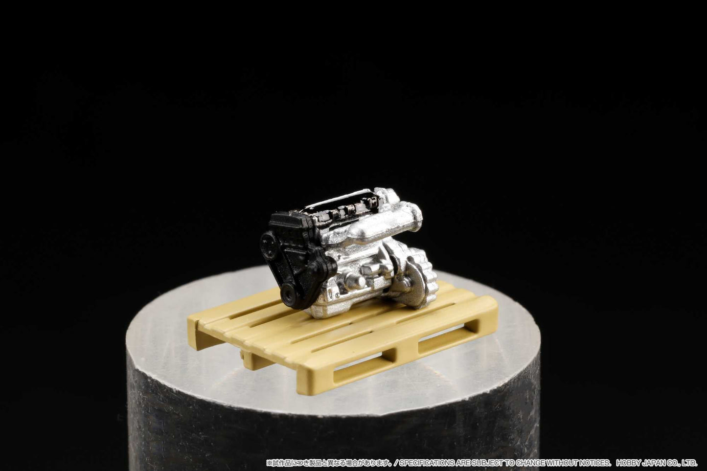 Hobby Japan 1:64 Honda Civic (EG6) SiR 鈪?with Engine Model in Frost White