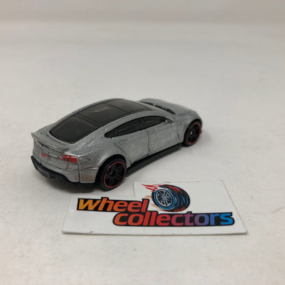 Tesla Model S * Silver * Hot Wheels Loose 1:64 Scale