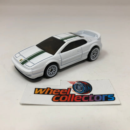 Lotus Esprit * White * Hot Wheels 1:64 scale Diecast Loose