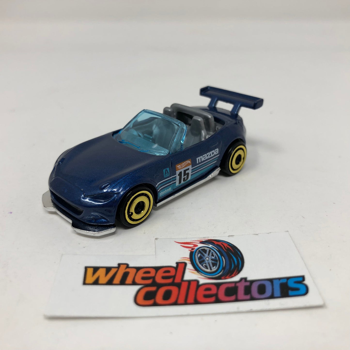 2015 Mazda MX-5 Miata * Blue * Hot Wheels 1:64 scale Diecast Loose