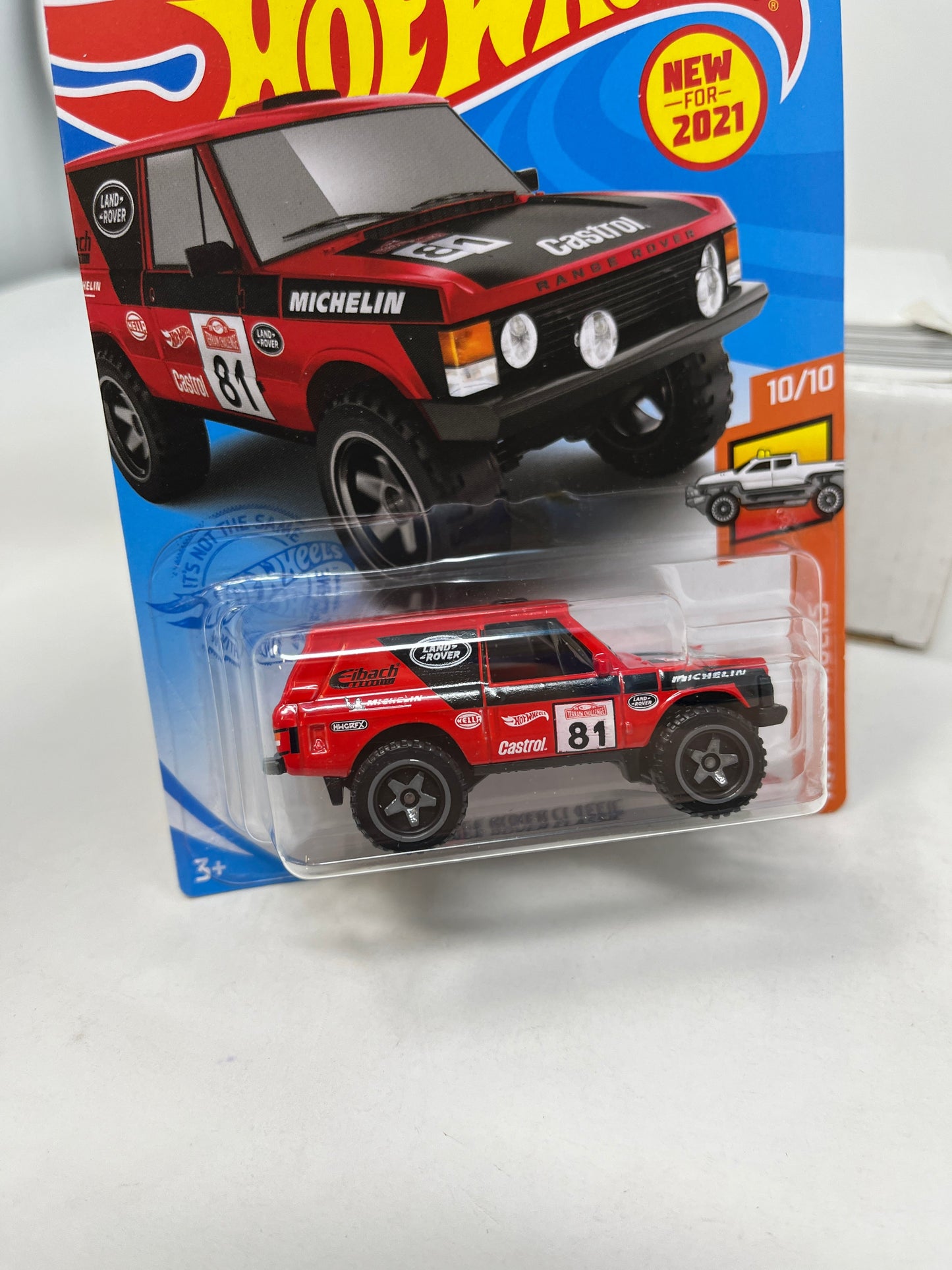Range Rover Classic #245 * RED * 2021 Hot Wheels Basic