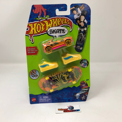 2023 Hot Wheels Skate Tony Hawk * Hi Beam & Shrieking Havoc Skate Board
