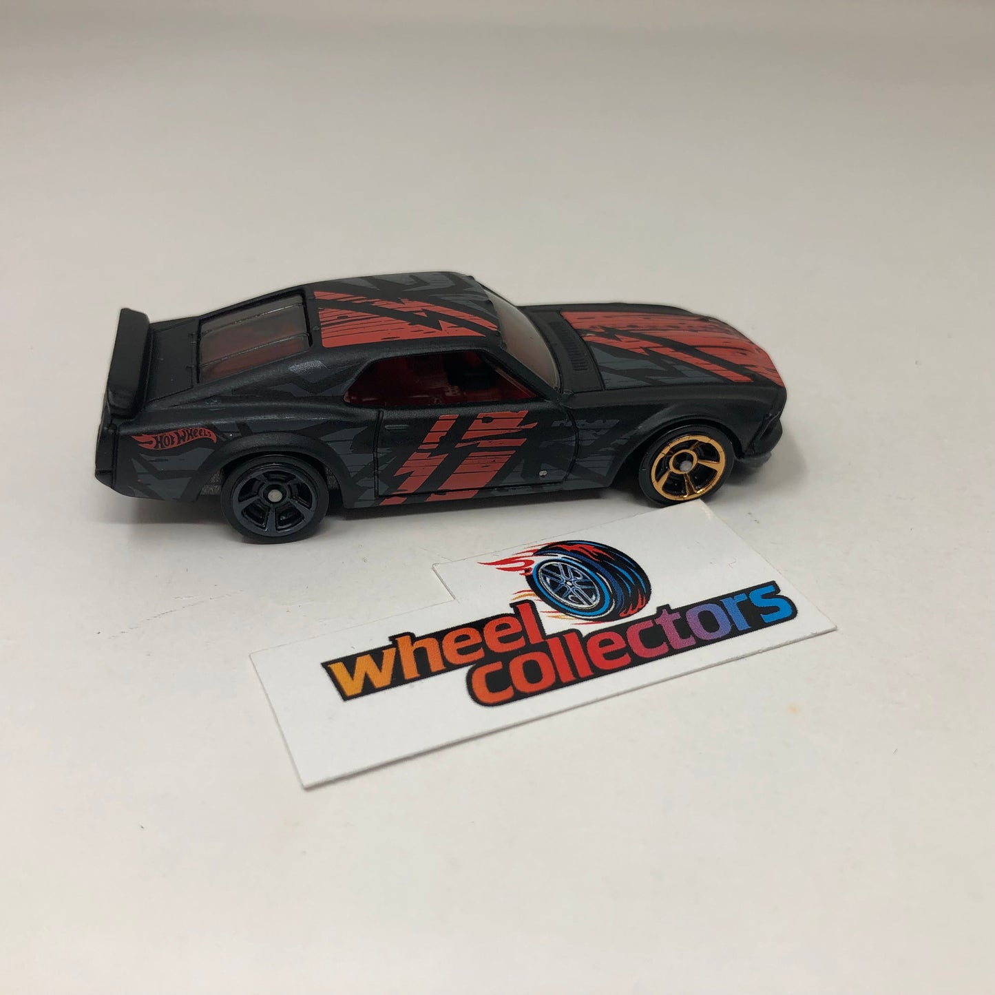 69 Ford Mustang Boss 302 * 2019 Hot Wheels Mystery Models
