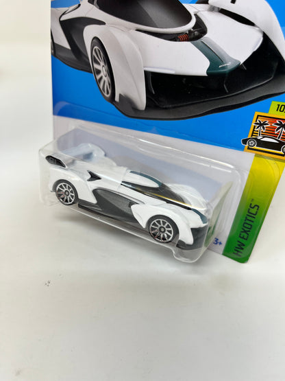 McLaren Solus GT #250 * WHITE * 2024 Hot Wheels Basic Case A