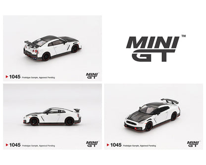 MINI GT 1:64 Nissan GT-R NISMO 2024 in Brilliant White Pearl