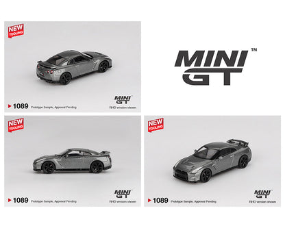 MINIGT 1:64 2013 Nissan GT-R NISMO R35 CRS Version in Dark Metal Gray