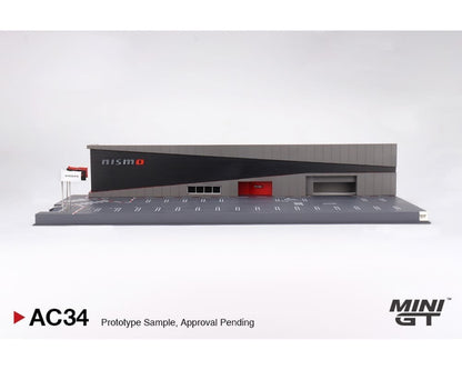 MINI GT 1:64 Diorama Nissan Motorsports Nismo Operation